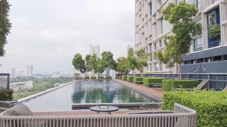 F1-32-01 NeonNestTamarindSuiteWiFiNetflixFreeParking - Cyberjaya - 1