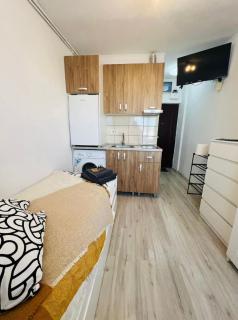 Apartament primitor Ared-Uta, stadion Uta - Arad - 1