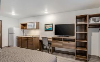 WoodSpring Suites Detroit Farmington Hills - Farmington Hills - 0