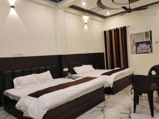Shri Raghav ji A Luxury Stay Near Ram Mandir Beniganj Road Ayodhya Dham - Faizābād - 6