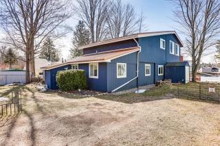 Pet Friendly Home on Lake with Dock, Firepit and More! - 6