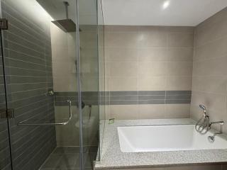 ASHRI Luxe apt on Sheikh Zayed 5 mins Downtown Dubai near Metro - 8