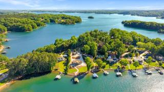 DockTales - Panoramic Views & Private Dock - 8