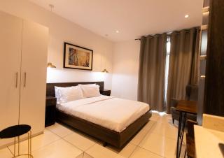 Central Studio Suite at Embassy Gardens - 0