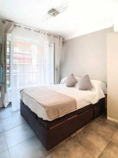 F3 4 pers 15 min Palace Cannes - 7