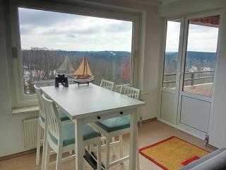 Seeblick Apartment neben der Schwimmhalle, gratis Räder, Tierfreundlich - Plön - 0