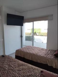 Padrisimo Departamento p6 personas en planta baja - Manzanillo - 2