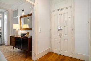 WHome Elegant Stay in Lisbon's Historic Bairro Alto - Lisboa - 9