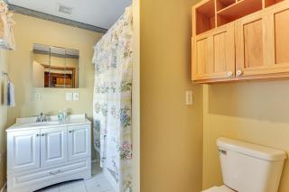 Historical Log Cabin on 80 Acres in Hartford! - Hartford - 4