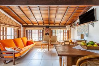 Casa com piscina a 100 m de Camburizinho - Camburi - 8