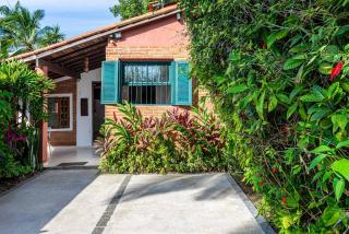 Casa com piscina a 100 m de Camburizinho - Camburi - 4