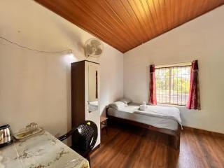 Vibes By VaporLiving - Madikeri - 2
