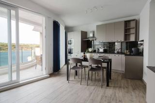 Seabreeze Apartments Flat 5 By Homely Malta! - 0