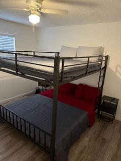 Spacious Stay for 12 - Central Fort Worth - 7