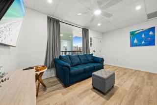 Mallory Squared by Beachside Management - Siesta Key - 3