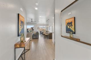 Luxury Poolside Retreats Near Zion l Private Pools - 6