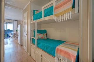 Private Balcony w Ocean View Pool Hot Tub Access Ocean Echo by AvantStay - Corpus Christi - 1
