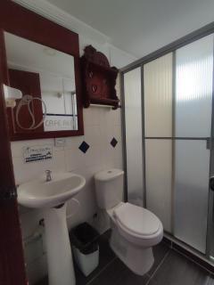Hotel Cafe Real - Armenia - 4
