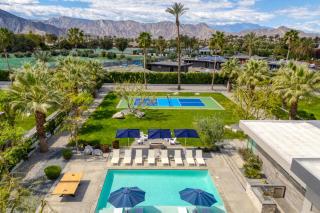 Sleeps 40 3 Luxe Villas next to Empire Polo Club Putting Green Pickleball - La Quinta - 8