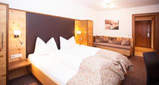 Hotel Garni Mirabell - Ischgl - 6