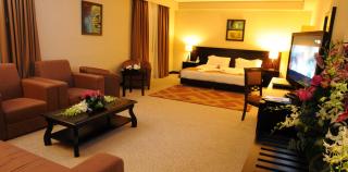 Monroe Hotel & Suites - Manama - 6