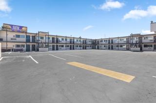 Inland Inn & Suites - San Bernardino - 3