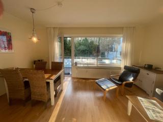 "Zur Kleinen Insel" TOP Lage 3 Min zum Strand, Blick in den Wald, perfekt für Paare und Familien mit Strandkorb -Hauptsaison- und Parkplatz - Timmendorfer Strand - 8