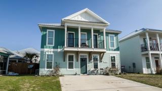 Heated and cooled pool home that sleeps 14 near beach!! - Panama City Beach - 9
