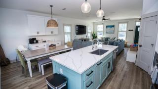 Heated and cooled pool home that sleeps 14 near beach!! - Panama City Beach - 3