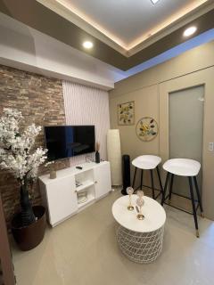 SMDC SHORE 1 Residences, TOWER A - 9
