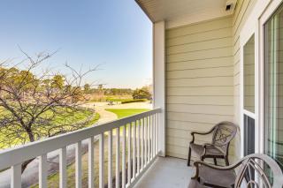 about 6 Mi to Ocean with Pool and Golf Myrtle Beach Condo - Myrtle Beach - 0