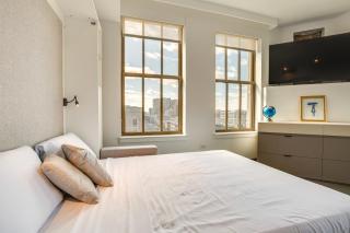 Central Studio with Community Perks in Newark! - Newark - 5
