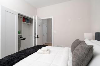 Affordable Private Room 2 - Chicago - 8