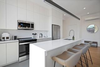 Amazing and Spacious 5BR2B in Heart of Plateau - Montréal - 3