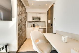 1 Mi to St Michaels in Newark Downtown Studio! - Newark - 4