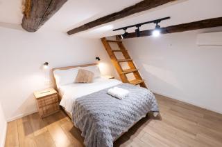 Tiflis Touch Luxe and Spacious 3BR in Old Town - Tbilisi - 6