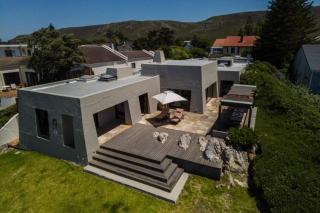 Whale Haven Villa - Spectacular Sea Views - Hermanus - 7