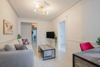 Grand Urban 4BR Luxe Loft in Griffintown - 8