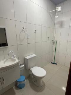 Casa com Piscina Aquecida, Churrasqueira e Wi-Fi - Perto do Centro - Caldas Novas - 5
