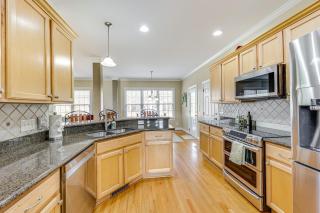 Less Than 9 Mi to Dtwn Raleigh Family Home with Pool Access - 5