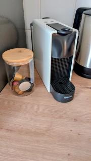 LeHaStays Buckau - NS15-01 I 2 Zimmer I voll ausgestattete Küche I Erdgeschoss I Balkon I Smart TV - Magdeburg - 4