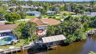 Heated Pool & Spa Home on a Gulf Access Canal - Bonita Springs - 4