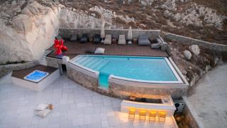 Villa Martinez Luxury Escape - Glastros - 9
