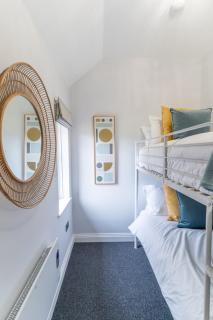 The Charming Redwood Escape, New Forest - Ower - 3