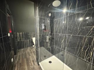 CinemaRoom - Netflix -Hyper Centre - Arras - 4