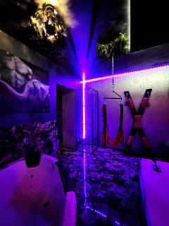 Love Room - Bucharest - 9