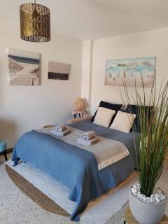 Deux beaux studios, rue piétonne, bord de mer, CLIM - Bandol - 8