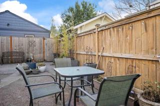 Charming Home in Inner Southeast Portland - 6