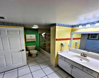 Vacation in Comfort and luxury - 1 BR Direct Oceanfront - Wyndham Ocean Walk Resort 1007 - Daytona Beach - 1