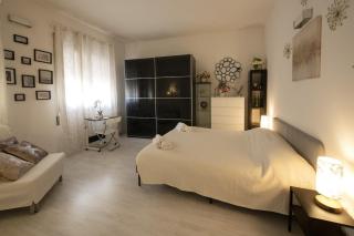 Amazing Serenity Flat for 7, AC, historic center - Faenza - 2